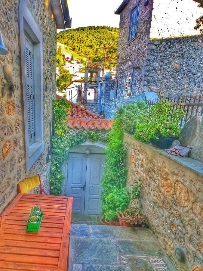 Mansion Alexandri Apartment Hydra  Exterior photo