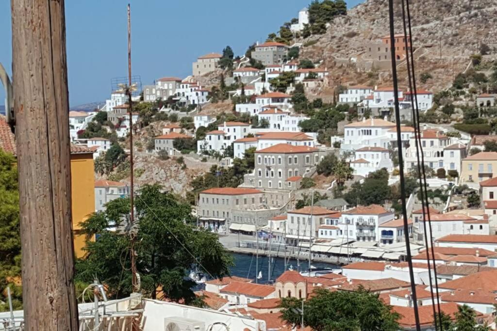 Mansion Alexandri Apartment Hydra  Exterior photo