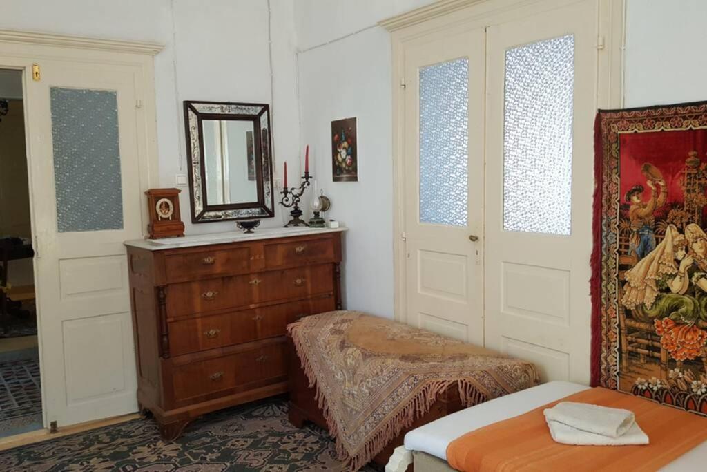 Mansion Alexandri Apartment Hydra  Exterior photo
