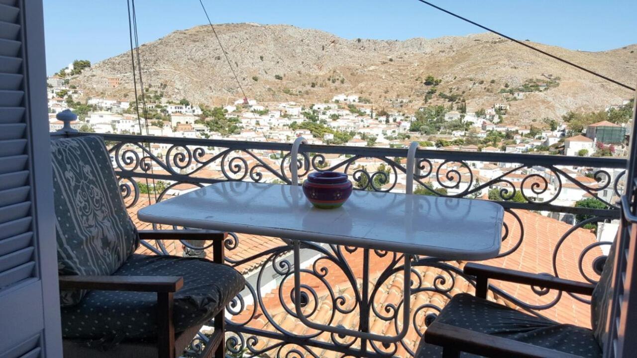 Mansion Alexandri Apartment Hydra  Exterior photo