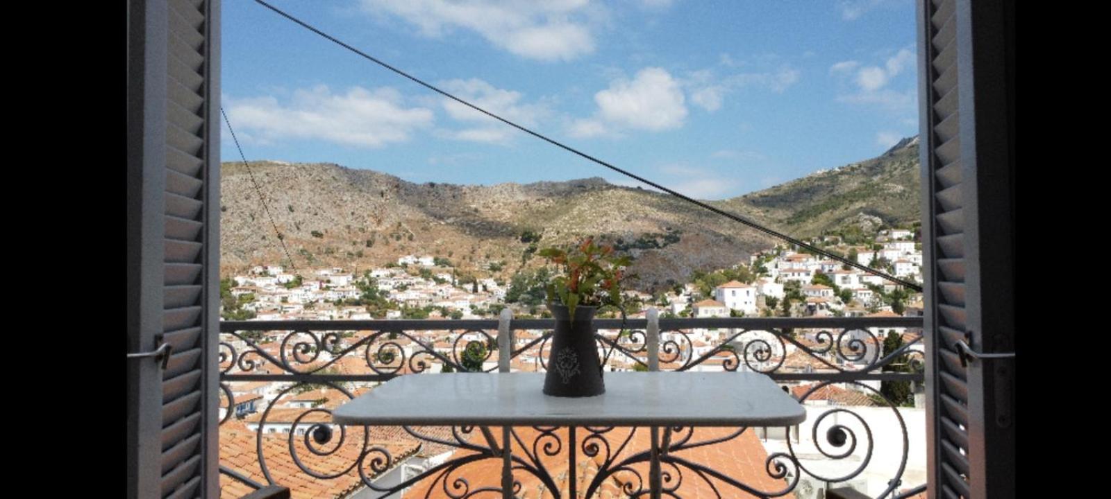 Mansion Alexandri Apartment Hydra  Exterior photo