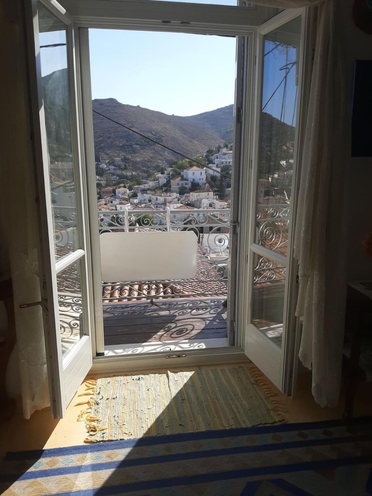 Mansion Alexandri Apartment Hydra  Exterior photo